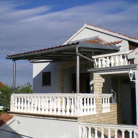 Apartmani Misic Ždrelac Exteriér fotografie